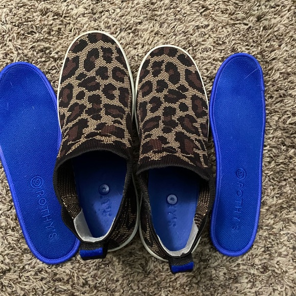 Rothy’s Wildcat Chelsea knit Leopard Sneakers Size 8 - Picture 2 of 4